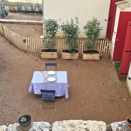 Cosy 1 Canapé Lit Avec Jardin Privé - Climatisation Appartamento *